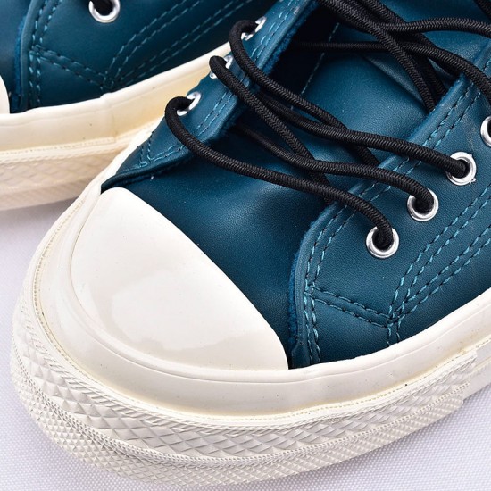lined converse sneakers
